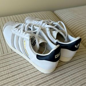 Adidas x Kith Classics sneakers. Like new! Women’s size 6.5, Men’s size 4.5.